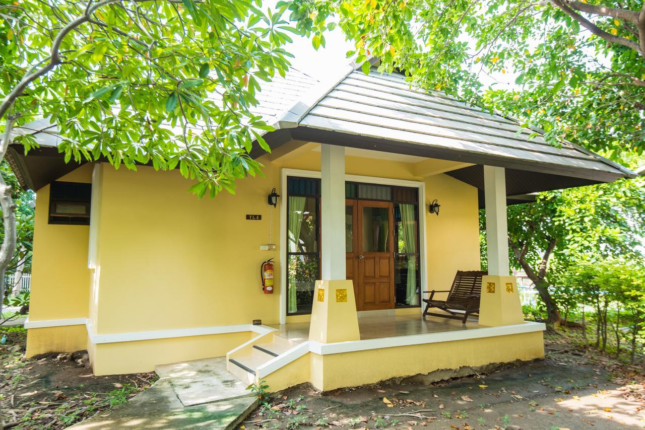 Baan Talay See Cream Resort Samut Songkhram Zewnętrze zdjęcie